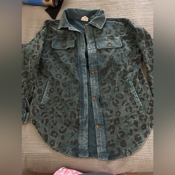 Leopard Print Jacket - Picture 6 of 6